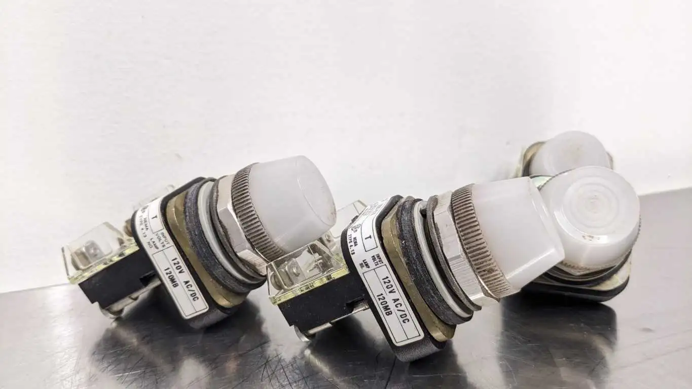 4 Pack Allen-Bradley 800T-Q10 Pilot Light Ser T White - Image 2