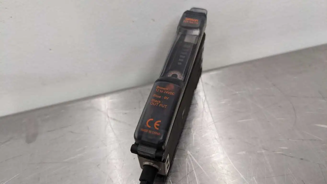 Omron E3X-NA11V Fiber Optic Amplifier New - Image 5