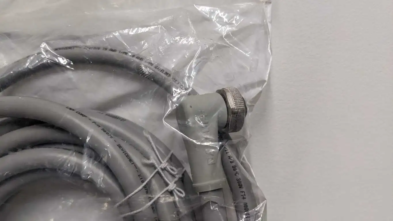 Balluff BCC A325-A315-30-330-VS85N4-050 Double-Ended Cordsets 9A 300V 5M BCC09U9 - Image 6