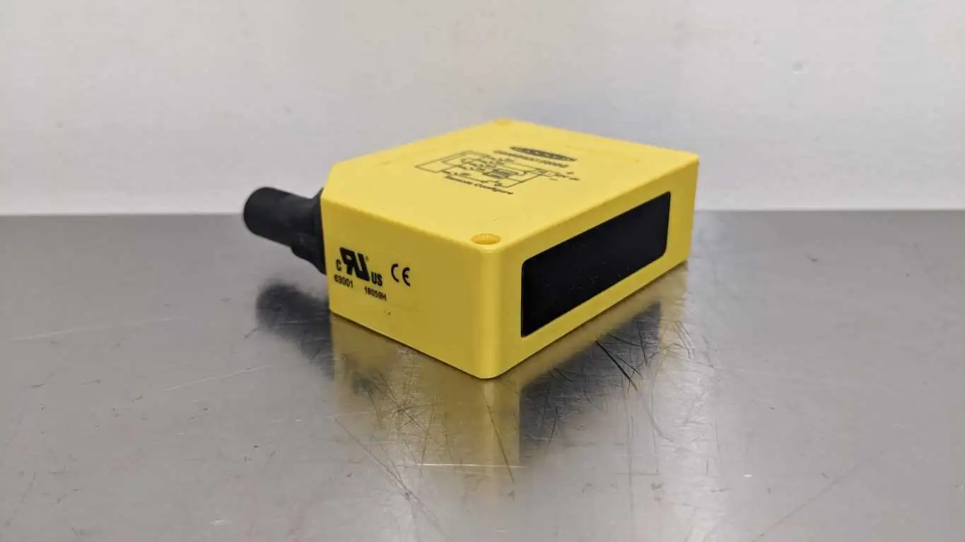 Banner Q60BB6AF2000Q Photoelectric Sensor 200-2000mm 63001 Adjustable Field - Image 4