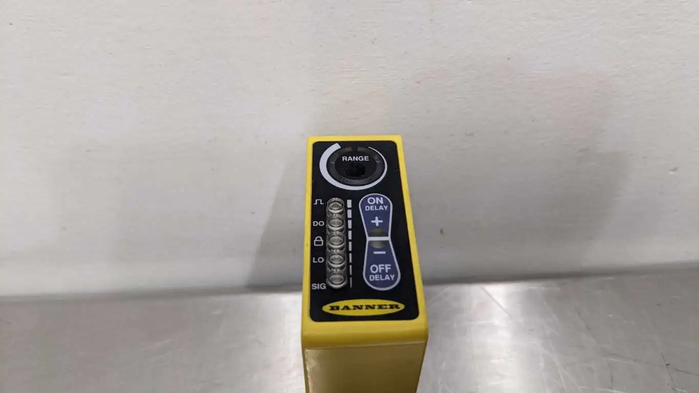 Banner Q60BB6AF2000Q Photoelectric Sensor 200-2000mm 63001 Adjustable Field - Image 6