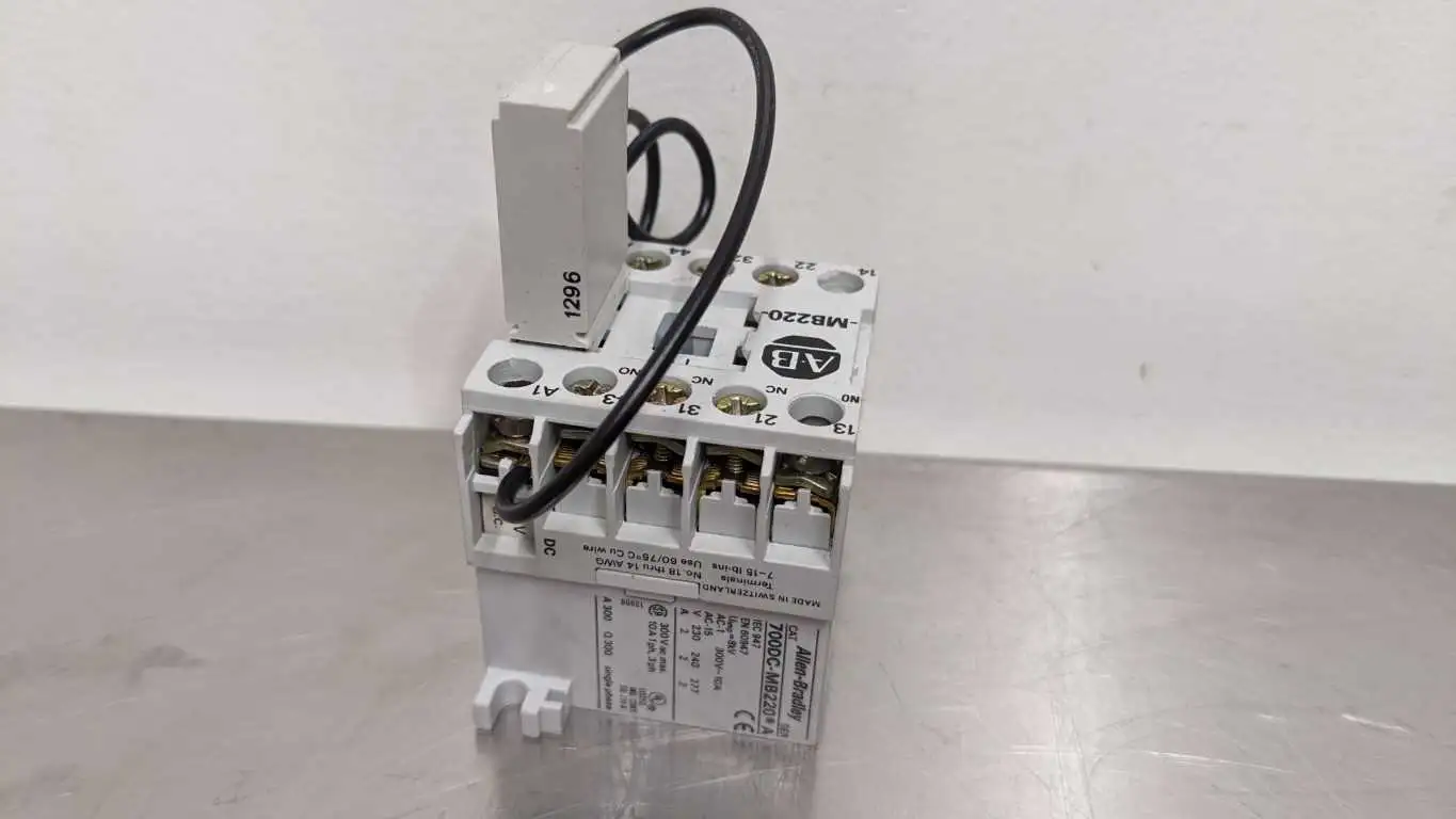 Allen-Bradley 700DC-MB220* Contact Relay 300VAC 199-MSMD1 12-250VDC Coil Ser A - Image 4