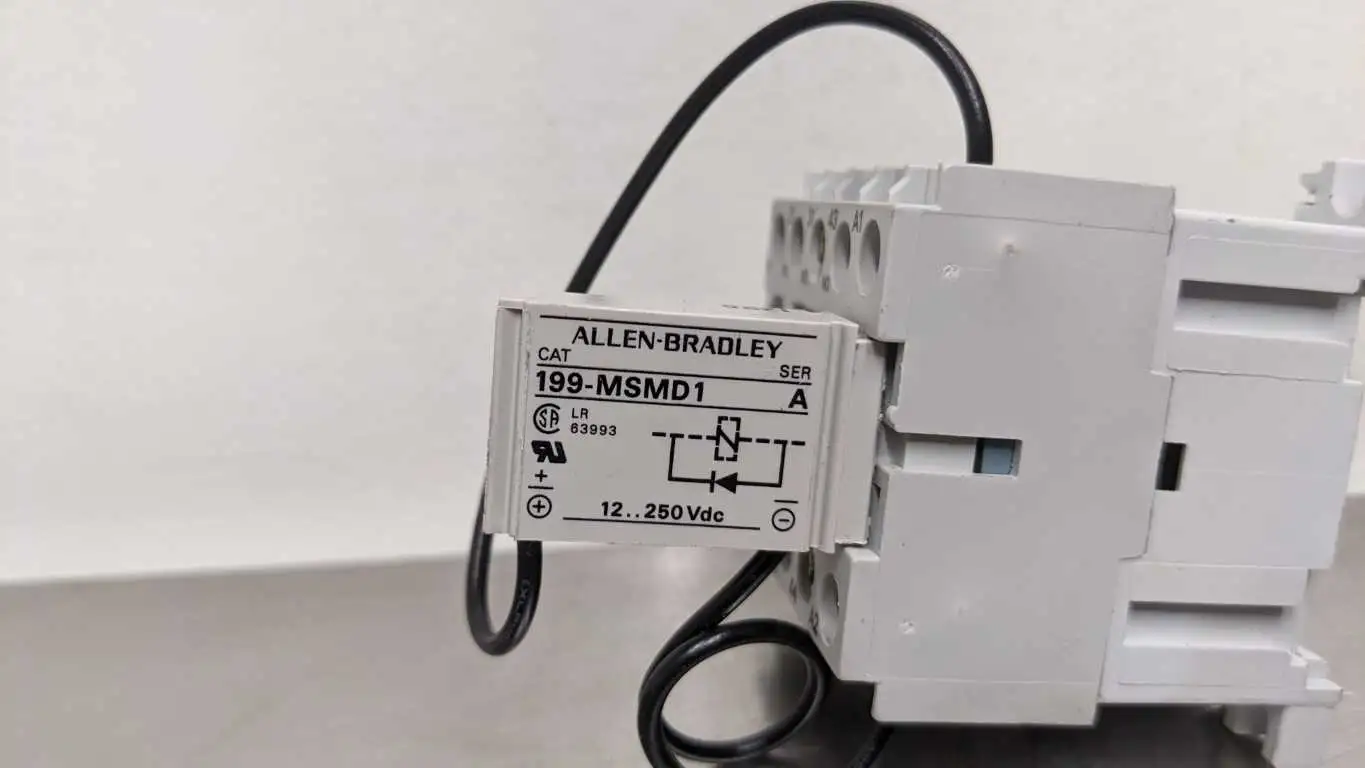 Allen-Bradley 700DC-MB220* Contact Relay 300VAC 199-MSMD1 12-250VDC Coil Ser A - Image 6