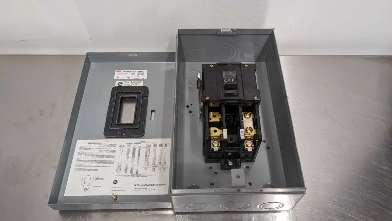 GE CR1062S2AAT2000 Manual Motor Starter Circuit Breaker 2 Poles 1 Overload NEMA Size M-1 - Image 5