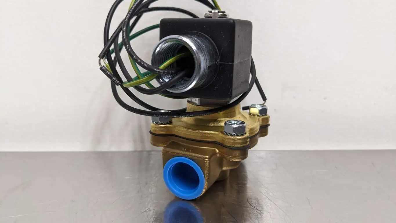 Parker 08F23C2140ACF4C05 Solenoid Valve 1/2" NPT Gold Ring Air Water Light Oil 0-150 PSI - Image 5
