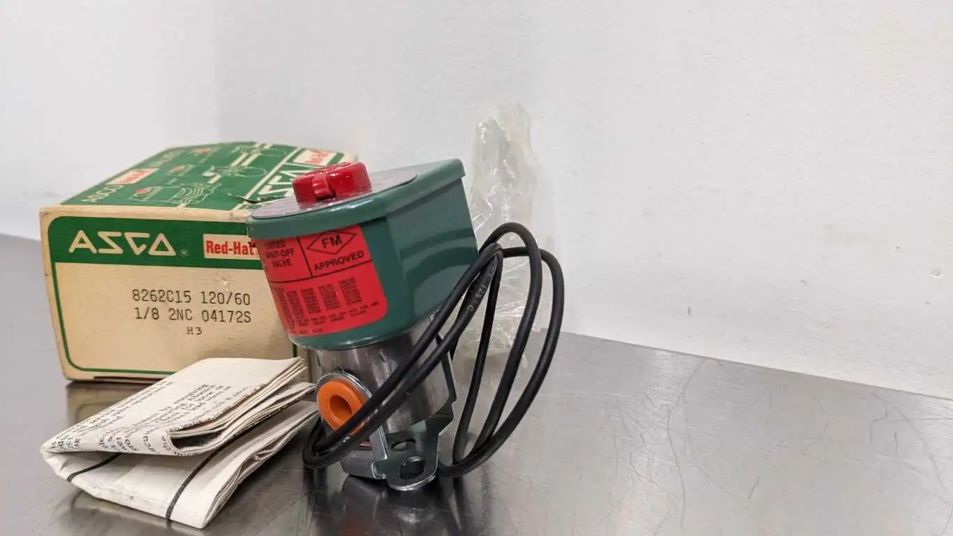 Asco 8262C15 Solenoid Coil 1/8" NPT 130-275PSI 110/120VAC 6W - Image 2