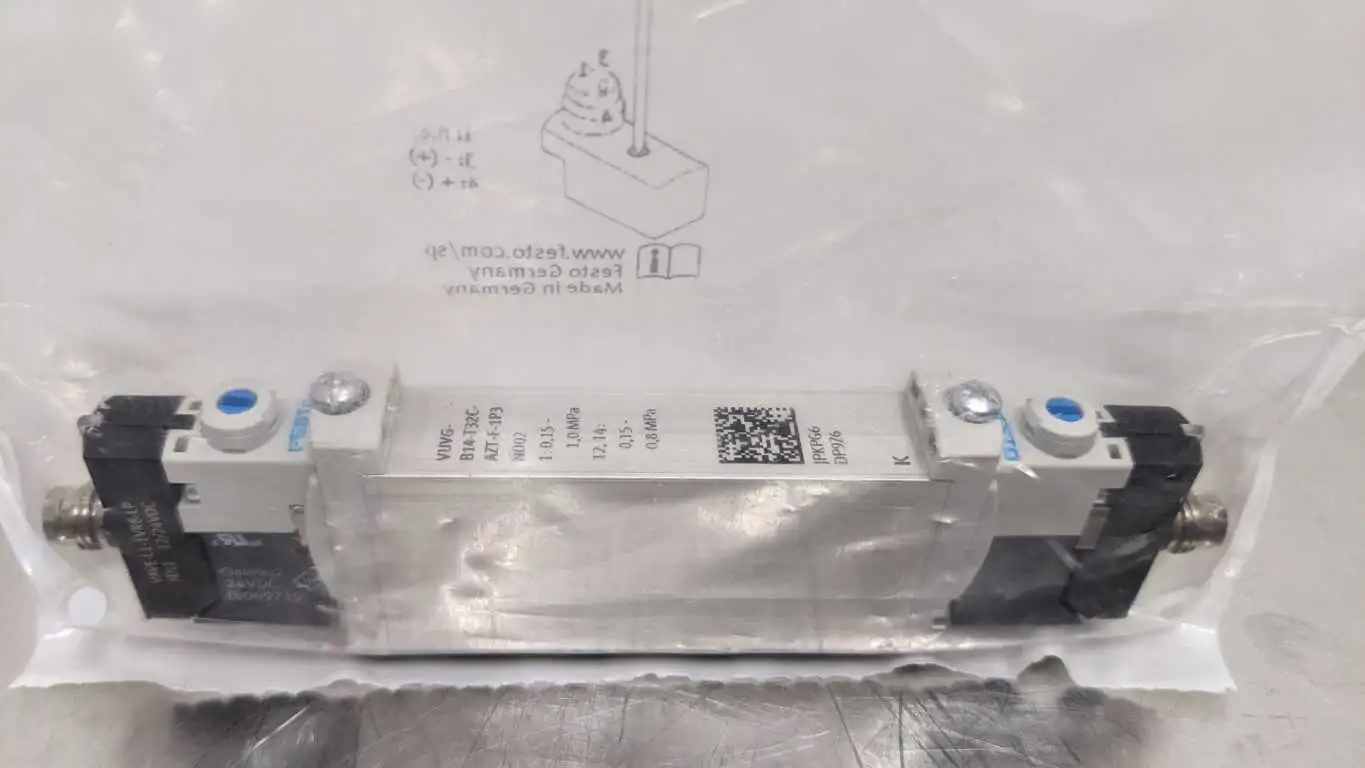 Festo VUVG-B14-T32C-AZT-F-1R8L Solenoid Valve 24VDC 574242 - Image 5