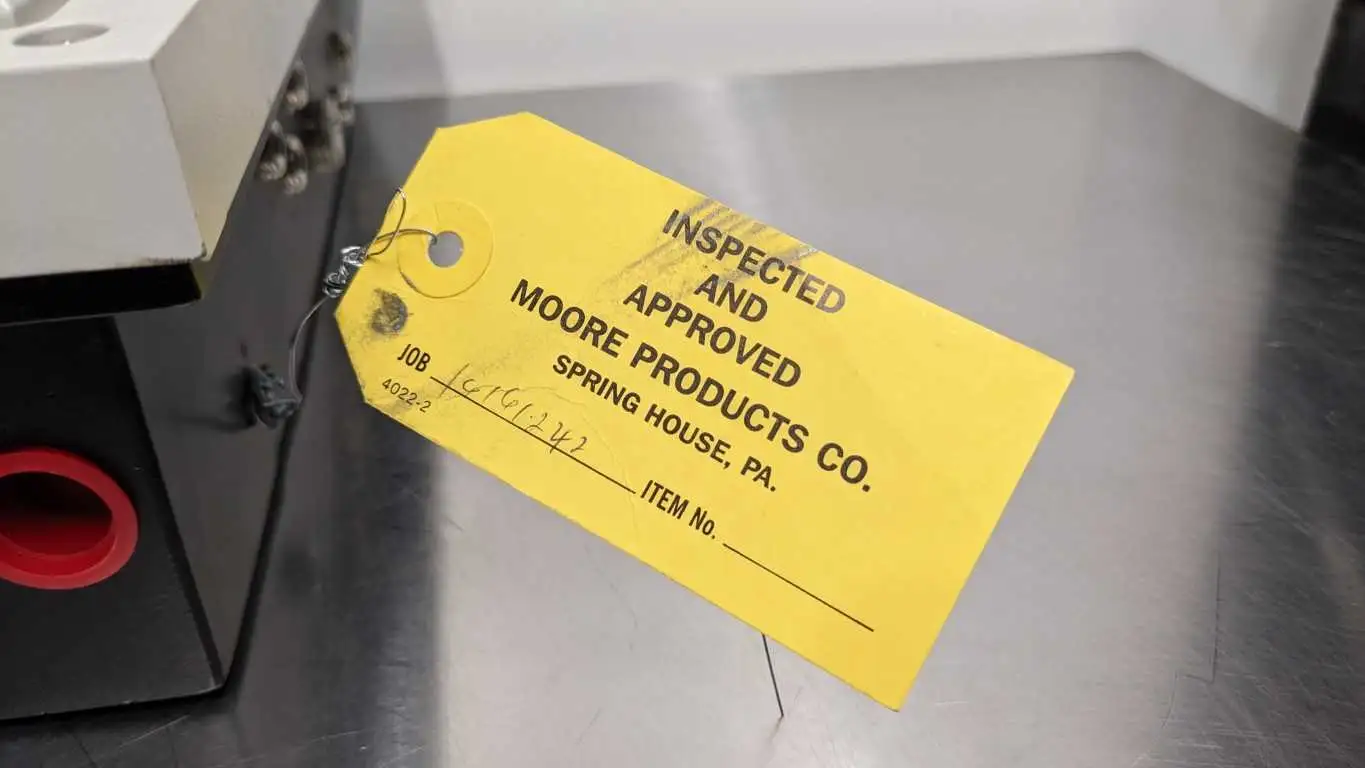 Moore 348EA2NN1BNNH14 Field Mounted Controller 90-250VAC 16161-242 Fieldpac - Image 7