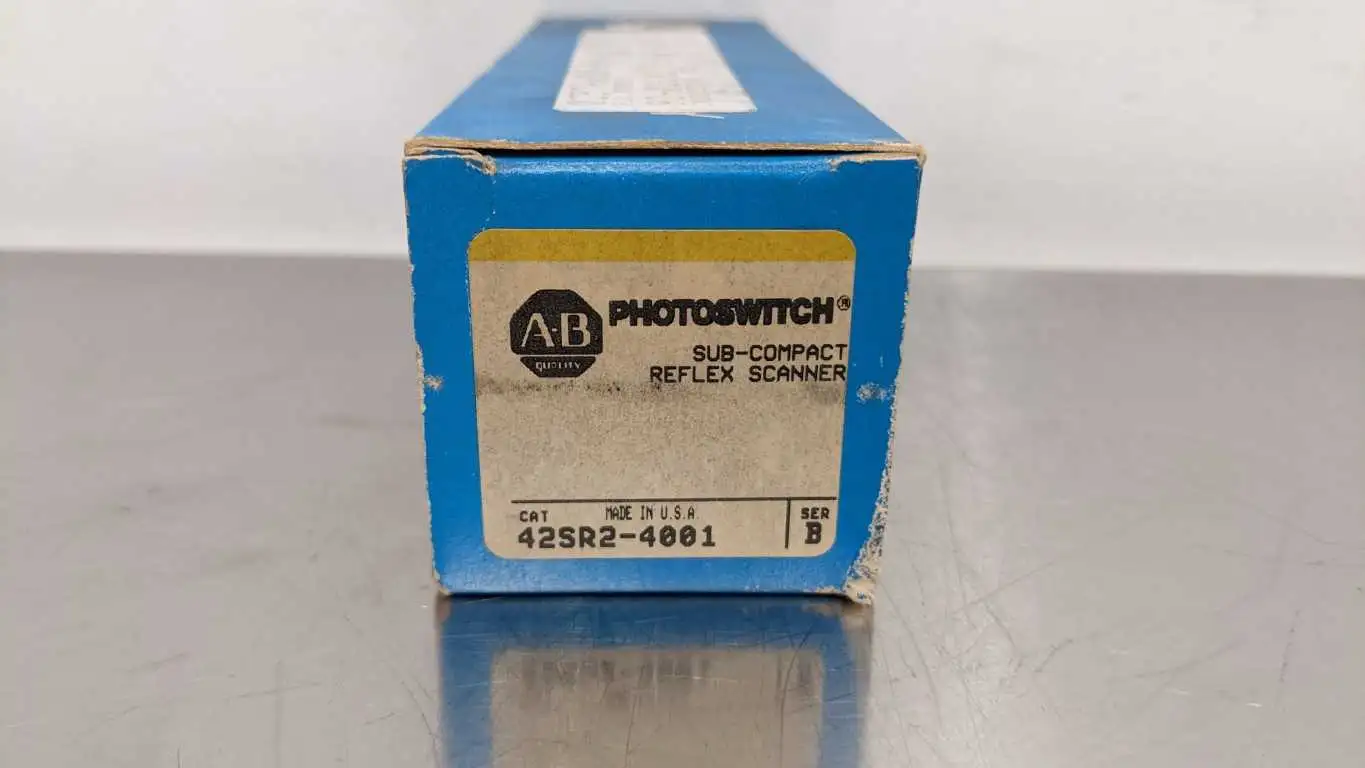 Allen-Bradley 42SR2-4001 Sub-Compact Reflex Scanner Ser B Photoswitch - Image 5