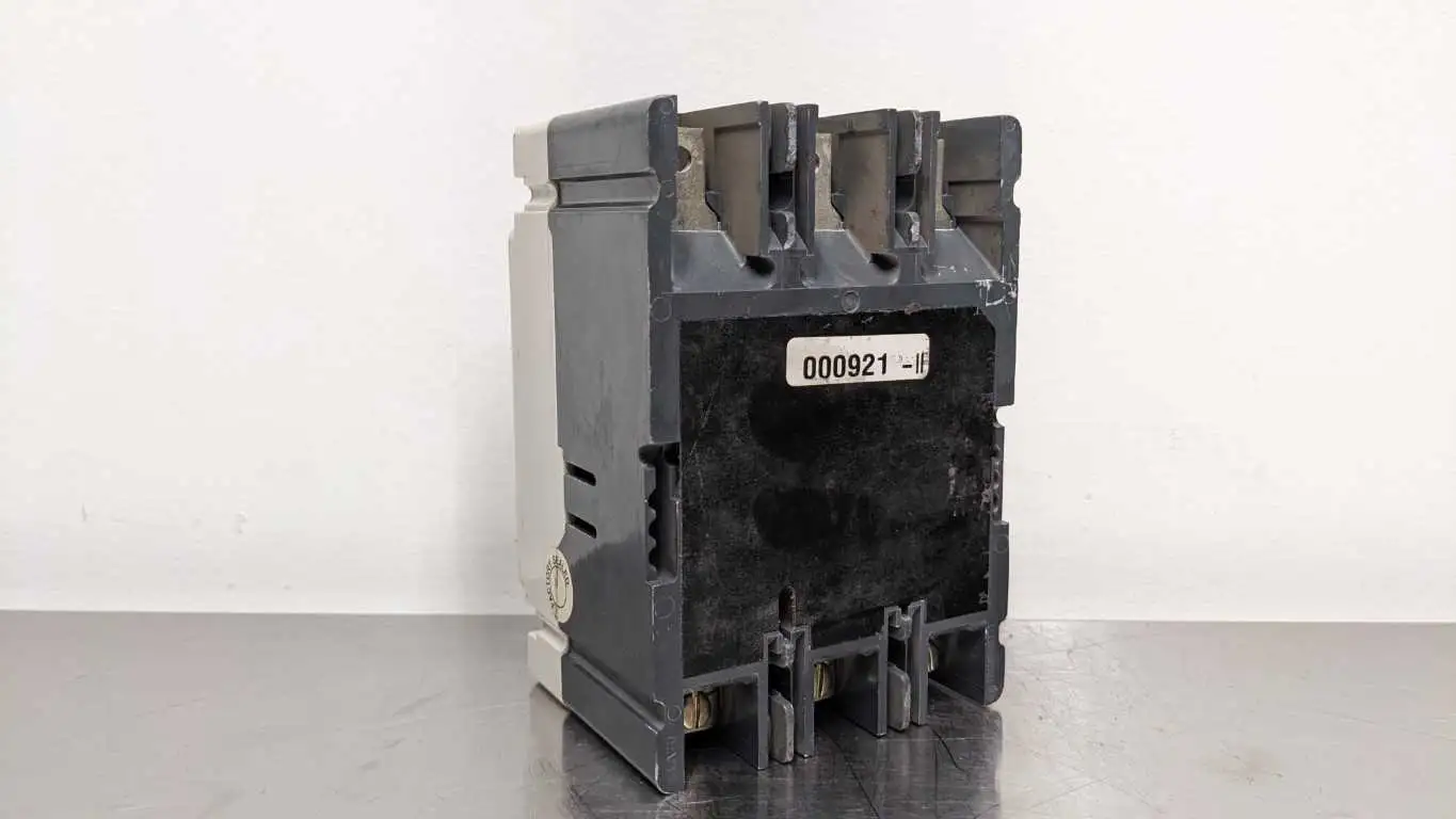 Cutler-Hammer EHD3060 Circuit Breaker EHD 14k 3 Pole 480VAC 250VDC - Image 4