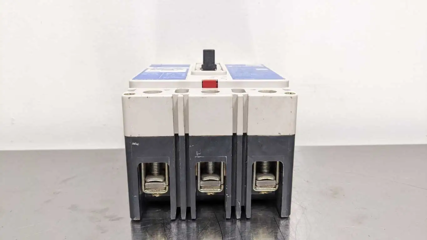 Cutler-Hammer EHD3060 Circuit Breaker EHD 14k 3 Pole 480VAC 250VDC - Image 6