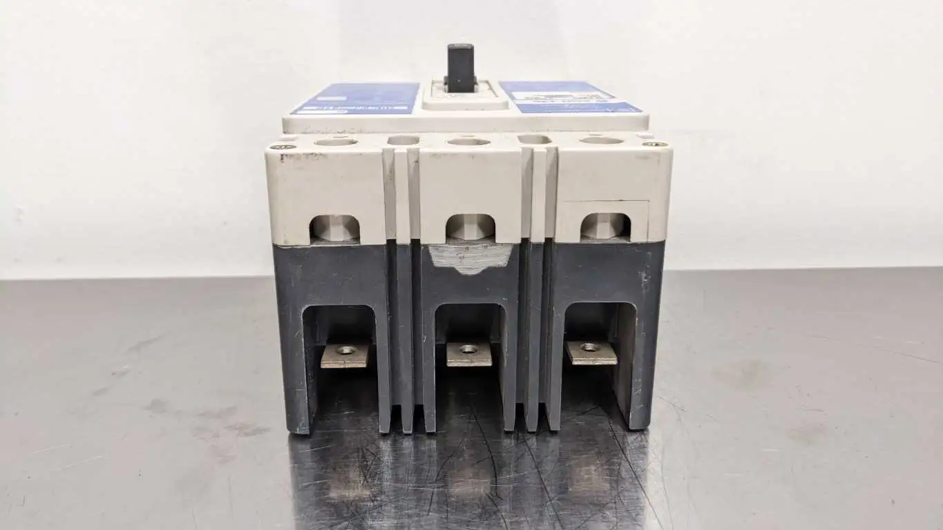 Cutler-Hammer EHD3060 Circuit Breaker EHD 14k 3 Pole 480VAC 250VDC - Image 7