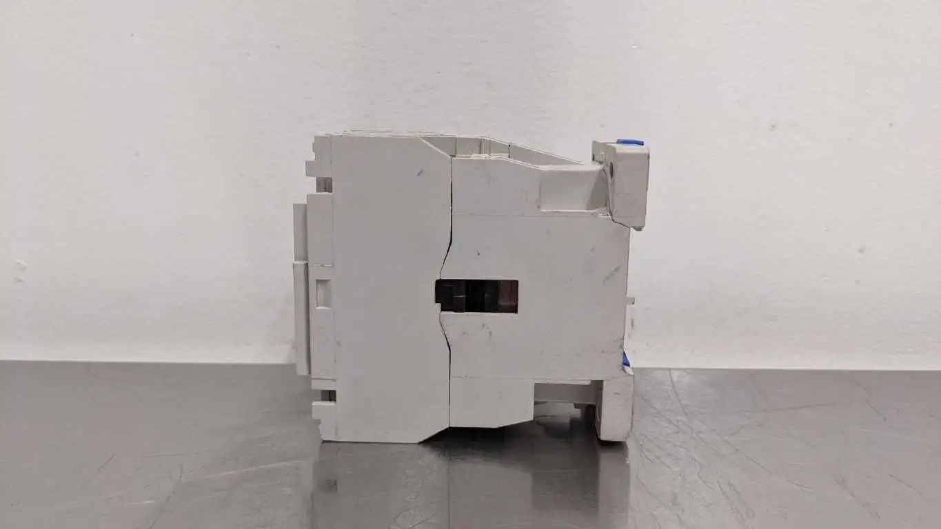 Cutler-Hammer AE16ANS0 Motor Starter 0.25/.5 TO 1.5-5HP 7A 600VAC 7A - Image 2