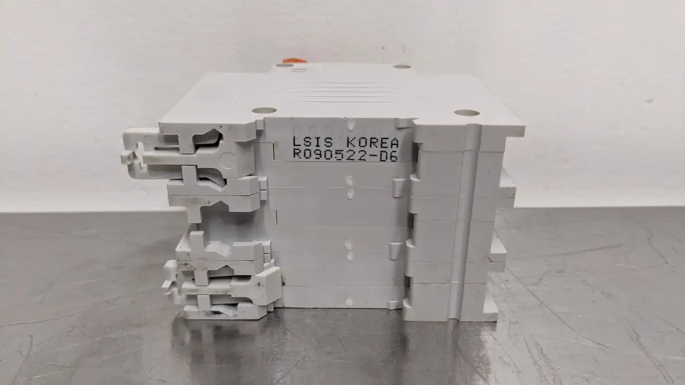 LS Industrial MEC BKN D 6 Miniature Circuit Breaker 6A 400VAC 6A 400VAC 3 Pole - Image 4