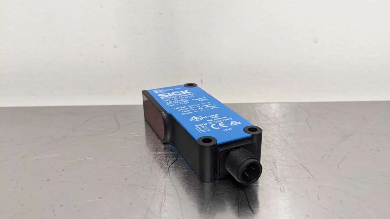 Sick WT18-3P420 Photoelectric Proximity Sensor 1025905 - Image 3