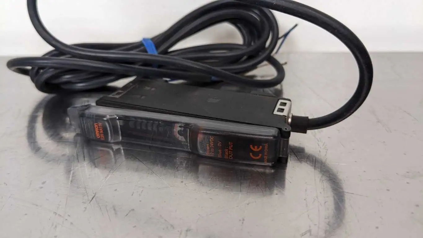 Omron E3X-NA11V Fiber Optic Amplifier 2m 12-24VDC - Image 5