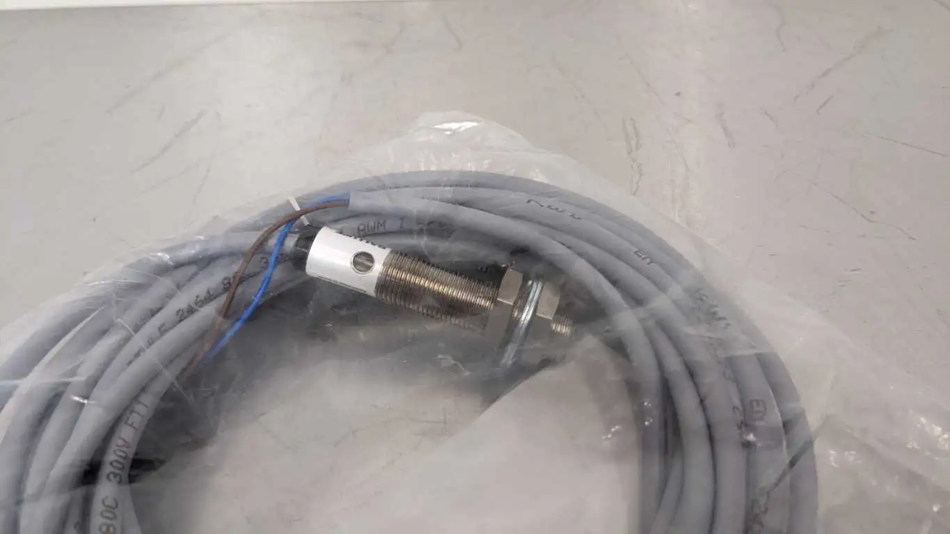 Balluff BES 516-207-BO-E-05 Inductive Sensor BES027N 180539 - Image 4