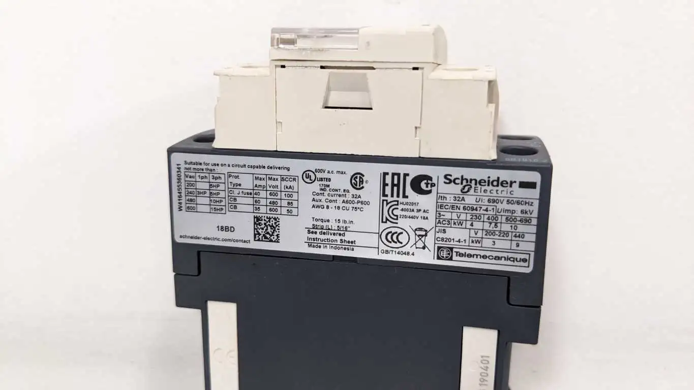 Schneider Electric LC1D18 Contactor 24VDC Coil - Image 6