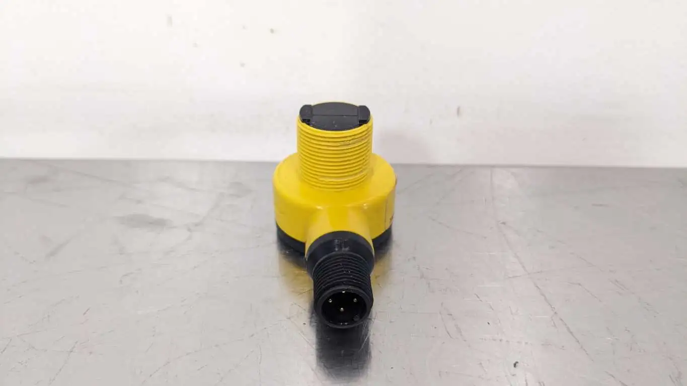 Banner T18SP6FF100Q Self-Contained Barrel-Mount Sensor 100mm 33415 - Image 3