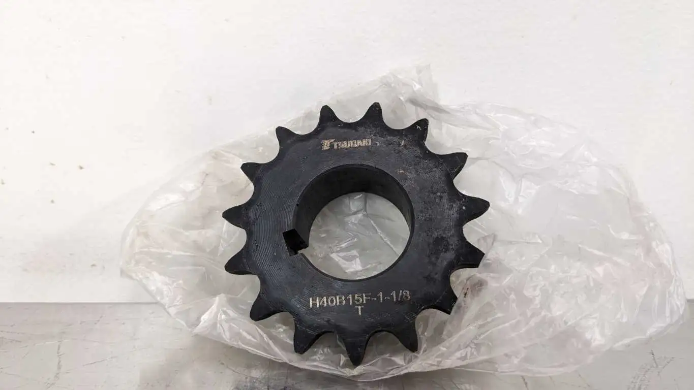 Tsubaki HB40B15F-1-1/8 Roller Chain Sprocket 1-1/8" ID 40 Chain 15 Teeth - Image 2