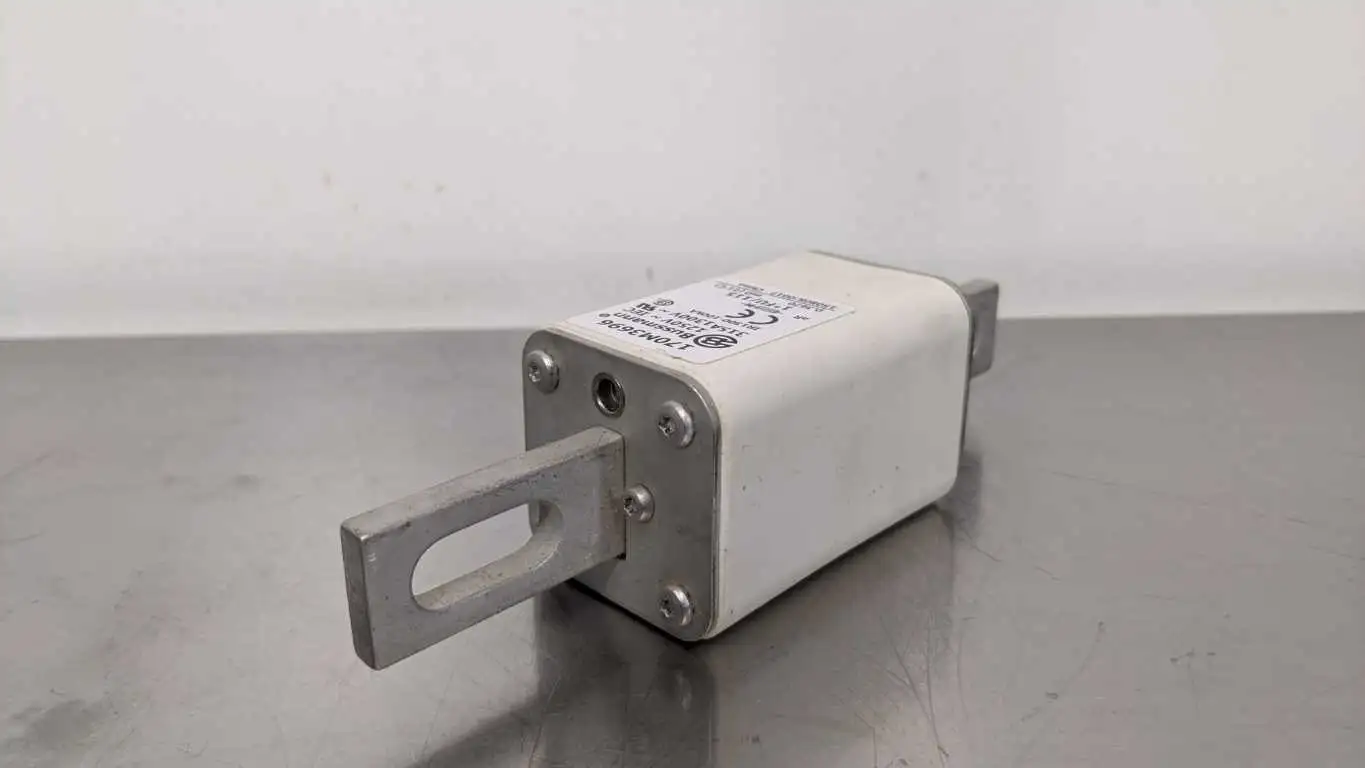 Bussmann 170M3696 High Speed Square Body Fuse 315A 1250VAC 315A - Image 3