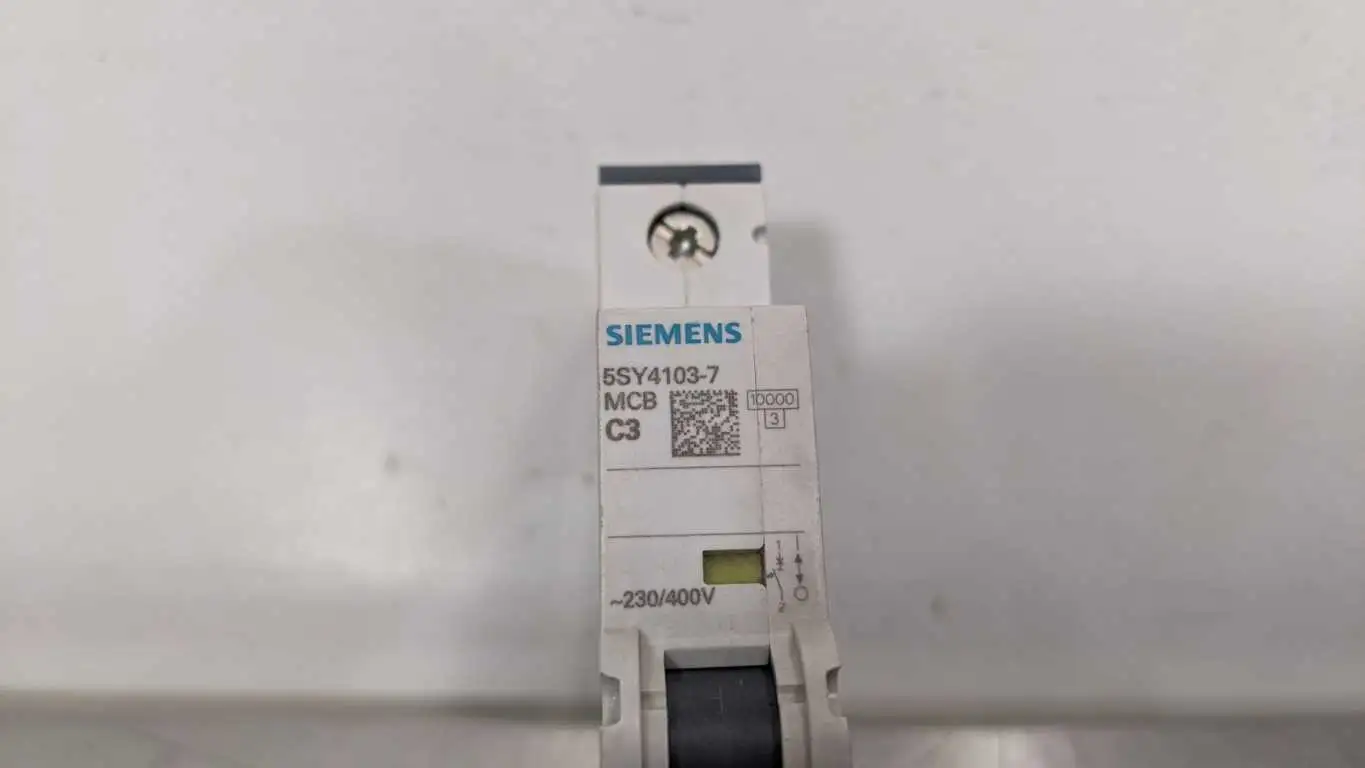 Siemens 5SY4103-7 C3 Miniature Circuit Breaker 3A 230/400V - Image 2