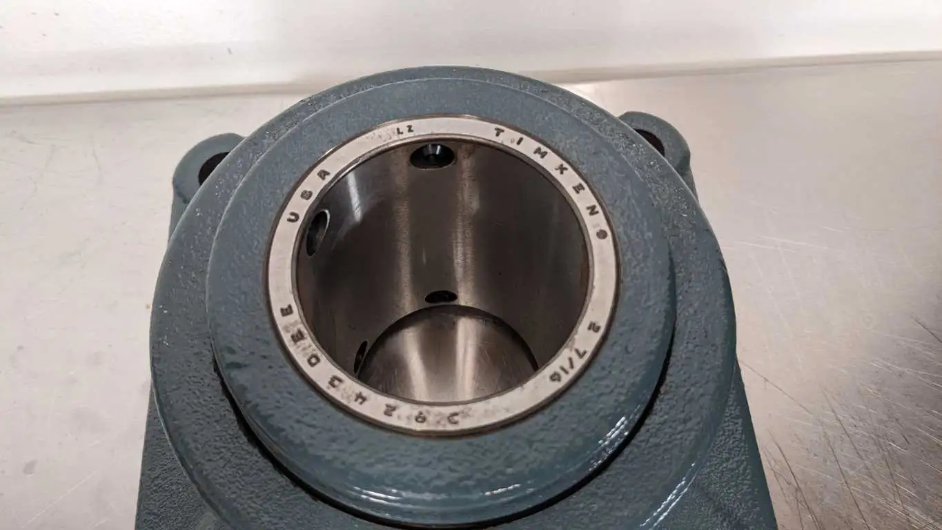 Dodge F4B-E-207R 4 Bolt Flange Bearing 2-7/16" Type E-XTRA 023106 - Image 4