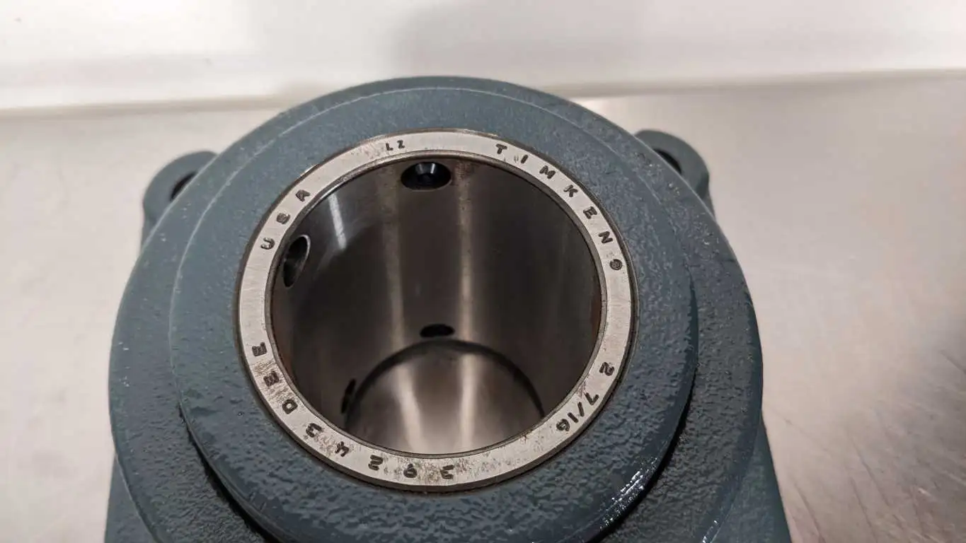 Dodge F4B-E-207R 4 Bolt Flange Bearing 2-7/16" Type E-XTRA 023106 - Image 5