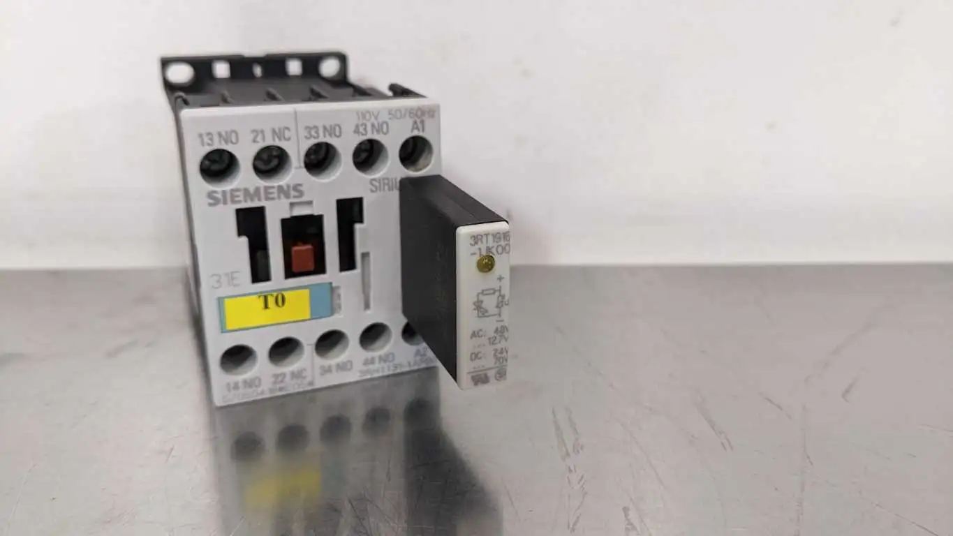 Siemens 3RH1131-1AF00 Control Relay 600VAC 10A 3RT1916-1JK00 Surge Suppressor - Image 2