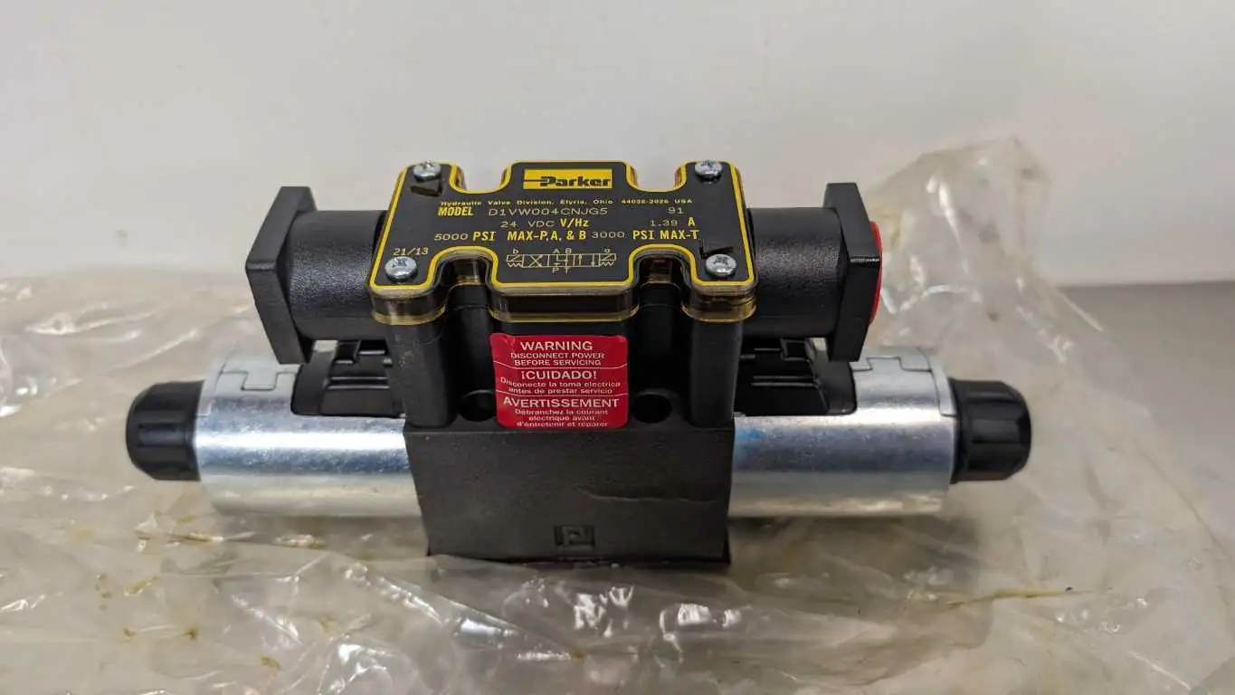 Parker D1VW004CNJG5 Directional Control Valve 5000 PSI 24VDC 1.39A 24VDC - Image 2