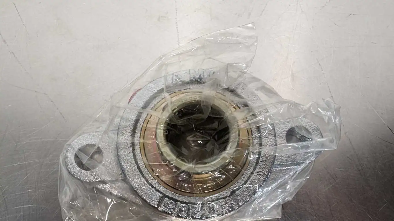 AMI Bearings UCFT205-16NPMZ2-01 2 Bolt Flange Mount Bearing 1" ID - Image 4