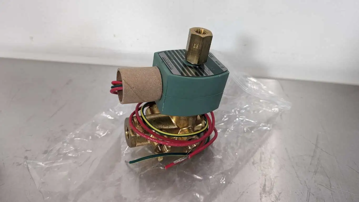 Asco 8345G001 Solenoid Valve A851544 1/4" NPT 110/120VAC 4W 120/60 110/50 - Image 2