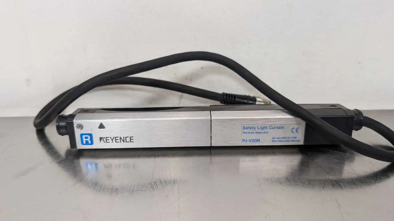 Keyence PJ-V20R Light Curtain Receiver 140mm x 7m 8 Beam