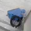 Sick HTB18-B4A2BB Photoelectric Sensor 1073427 300mm PNP/NPN,LO,M12,RED,BG,POT - Image 2