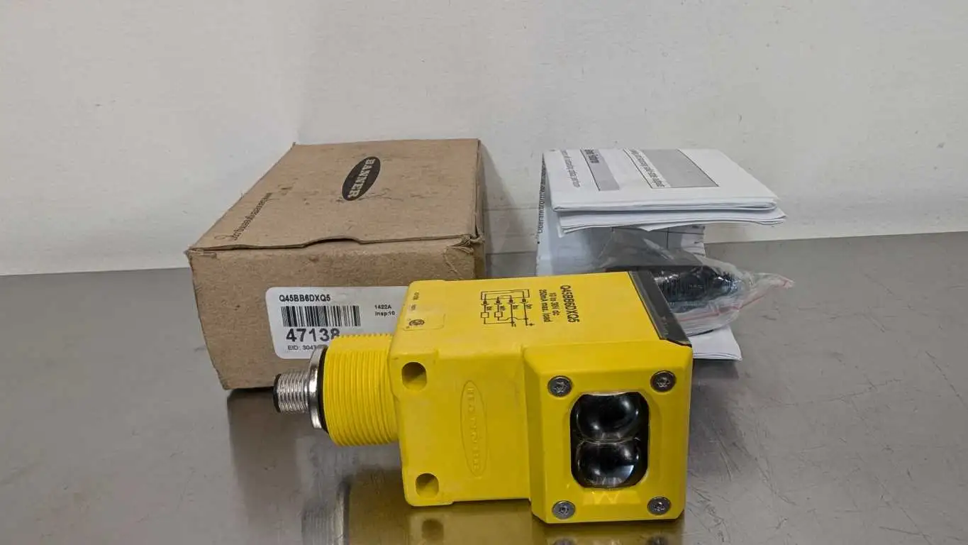 Banner Q45BB6DXQ5 Photoelectric Sensor 47138 3m Rugged Rectangle 10-30VDC 4-Pin M12