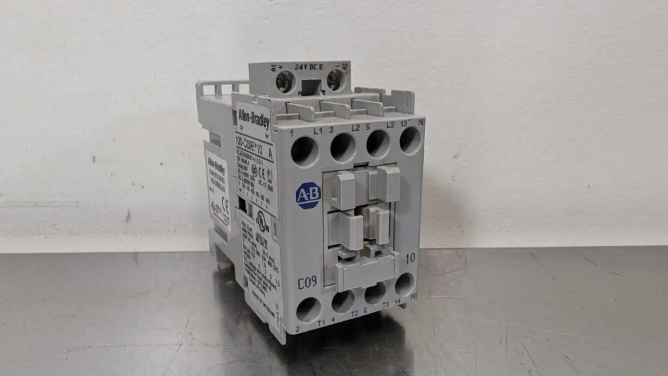 Allen-Bradley 100-C09UEJ10 Contactor Ser A 1NO 24VDC Coil 9A