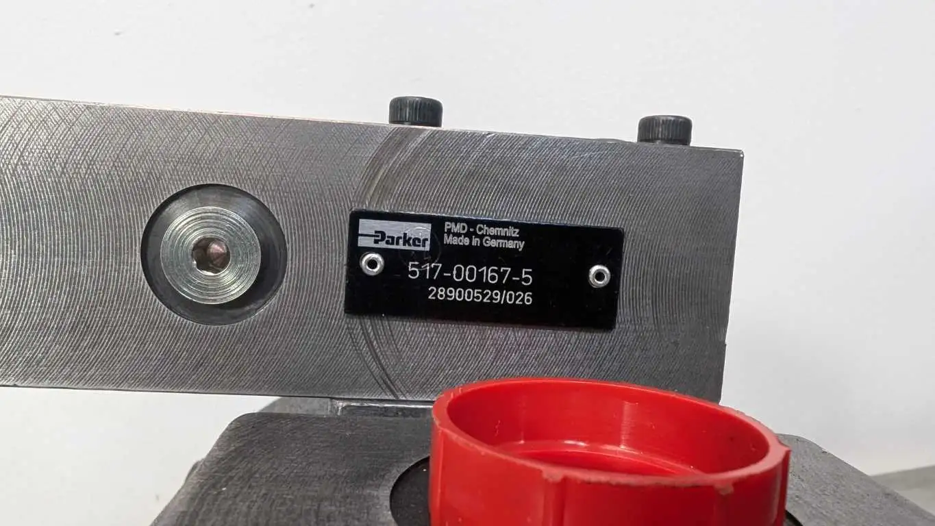 Parker PD028PS02SRS5AAM0R0200000 Hydraulic Axial Piston Pump Denison - Image 4