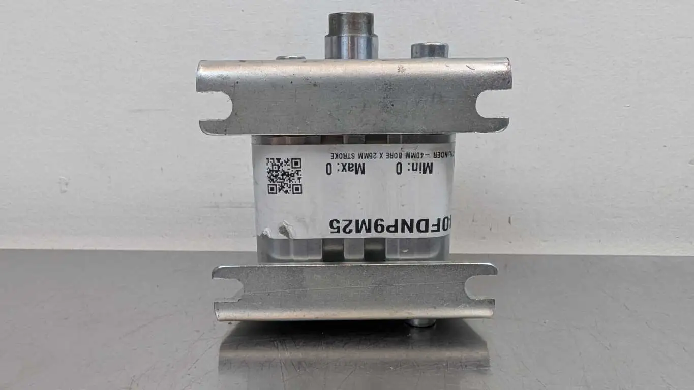 Parker P1M040FDNP9M025 Compact Cylinder 150PSI - Image 4