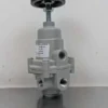 Marsh Bellofram 231-960-064 Pressure Regulator Max 250 PSI Range 0-35 PSI 1/4" NPT - Image 3