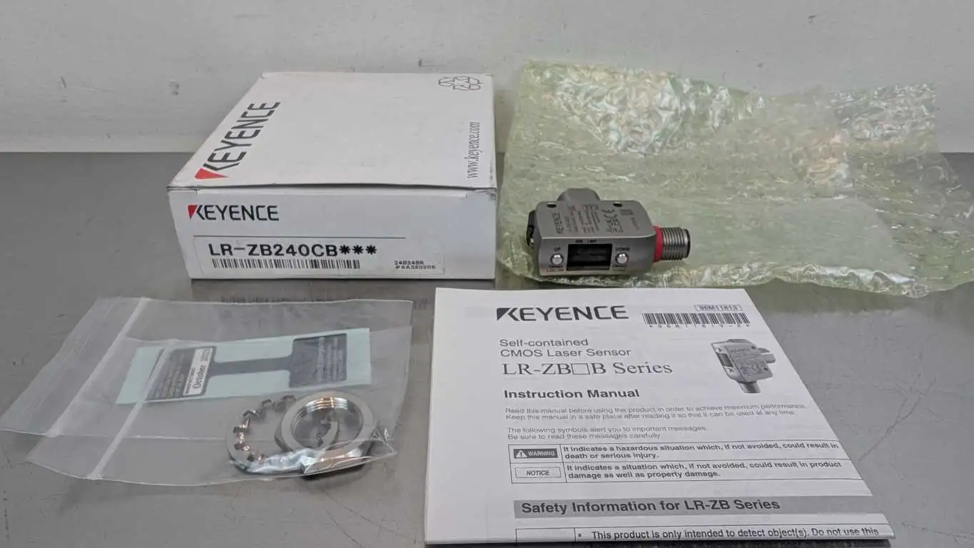 Keyence LR-ZB240CB Photoelectric Sensor 25-240mm Self-Contained CMOS Laser Japan