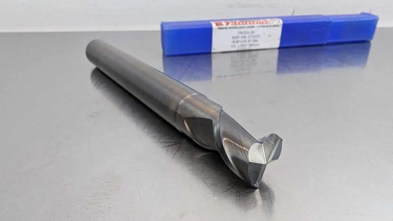 RobbJack FM-201-20 End Mill W329130 0.625" Dia 2 Flute 5/8" LOC 6" OAL S.E. CR 1.5" Reach - Image 2