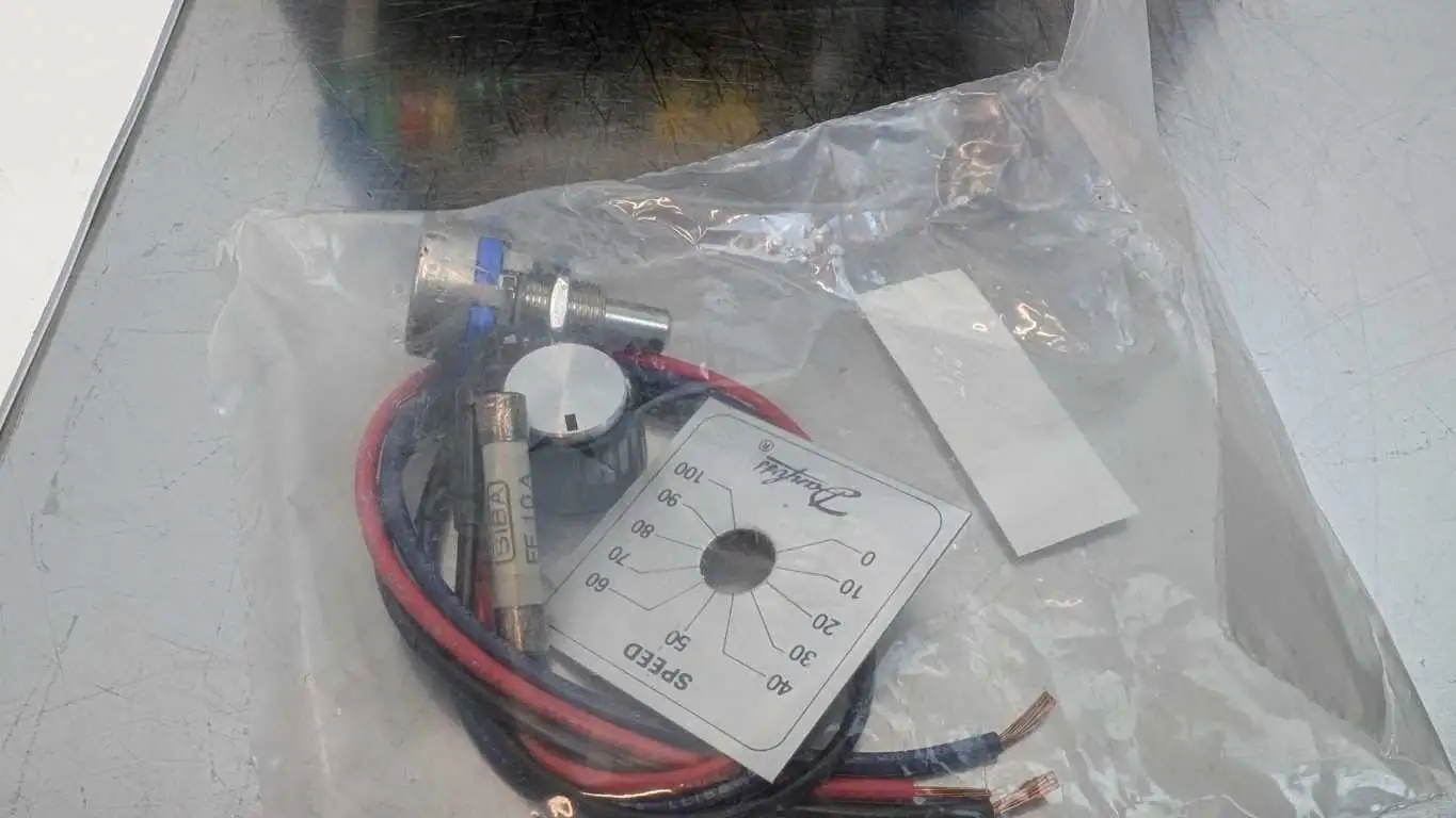 Danfoss A21101A000 DC Drive Board Varispeed A2000 1HP - Image 2