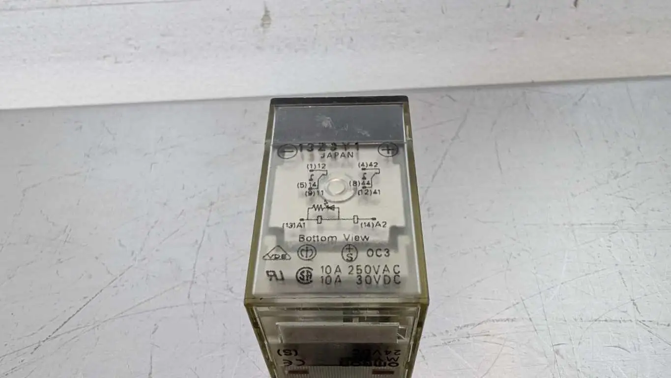 Omron MY2N-13Z9Y1 Relay 24VDC Coil 8-Pin 250VAC 10A - Image 3