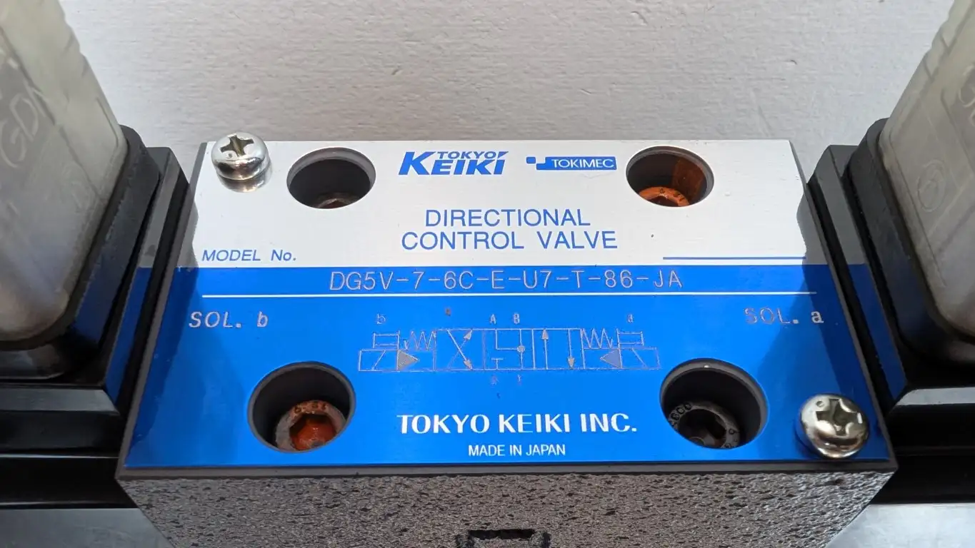 Tokyo Keiki DG5V-7-6C-E-U7-T-86-JA Pilot Operated Directional Control Valve 48293139 - Image 5