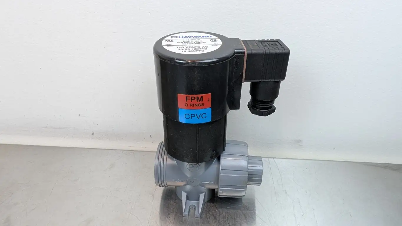 Hayward SV20050STV Solenoid Valve 1/2" CPVC 120VAC 19W - Image 2