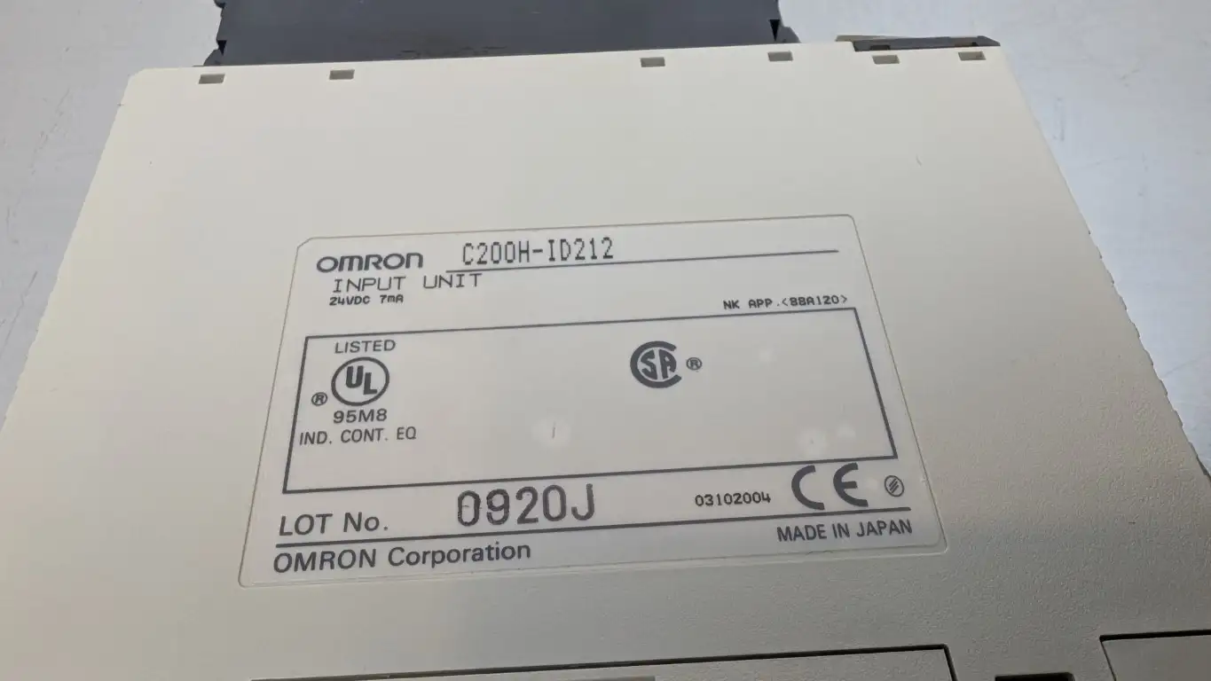 Omron C200H-ID212 Input Module 16-Port 24VDC 7mA - Image 4