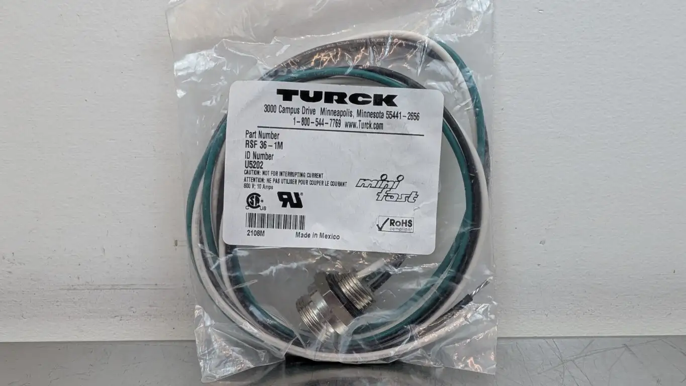 Turck RSF 36-1M Connector Wire U5202 3-Pin 1/2″ 14NPT 600V 10A