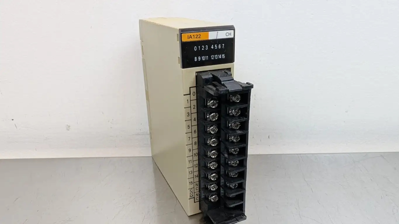Omron C200H-IA122 Input Module 100-120VAC 10mA