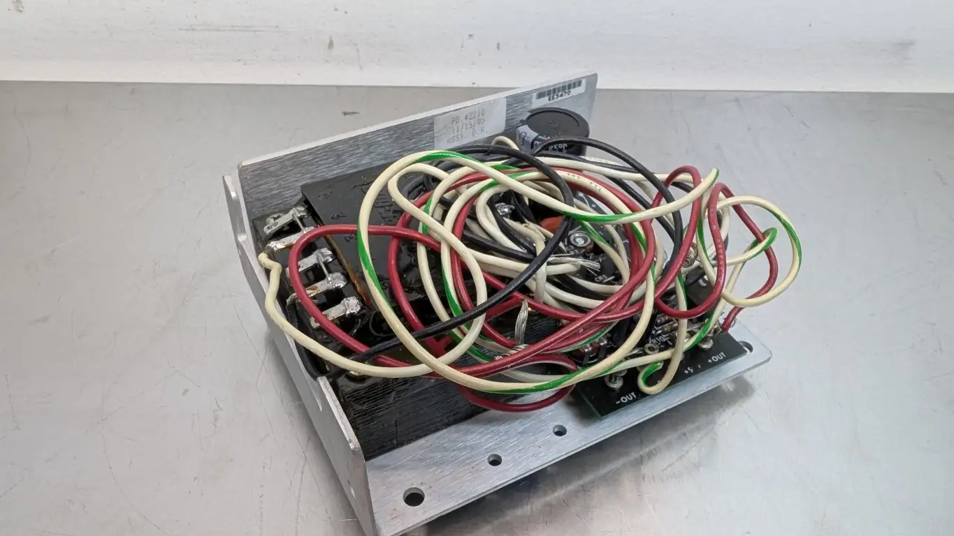 Power-One HB5-3/OVPA Power Supply 100/120/220/230/240VAC 0.5A to 5VDC 3A - Image 3