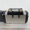 SMC VFS4100-3FZC Solenoid Base Valve 88-132/94-138VAC